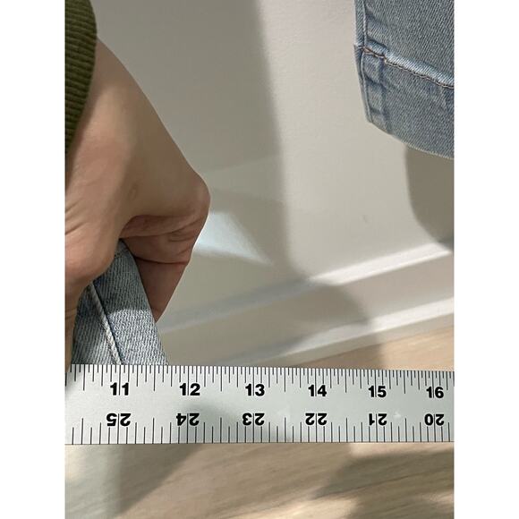 Judy Blue Light Blue Flare Jeans - Picture 14 of 15